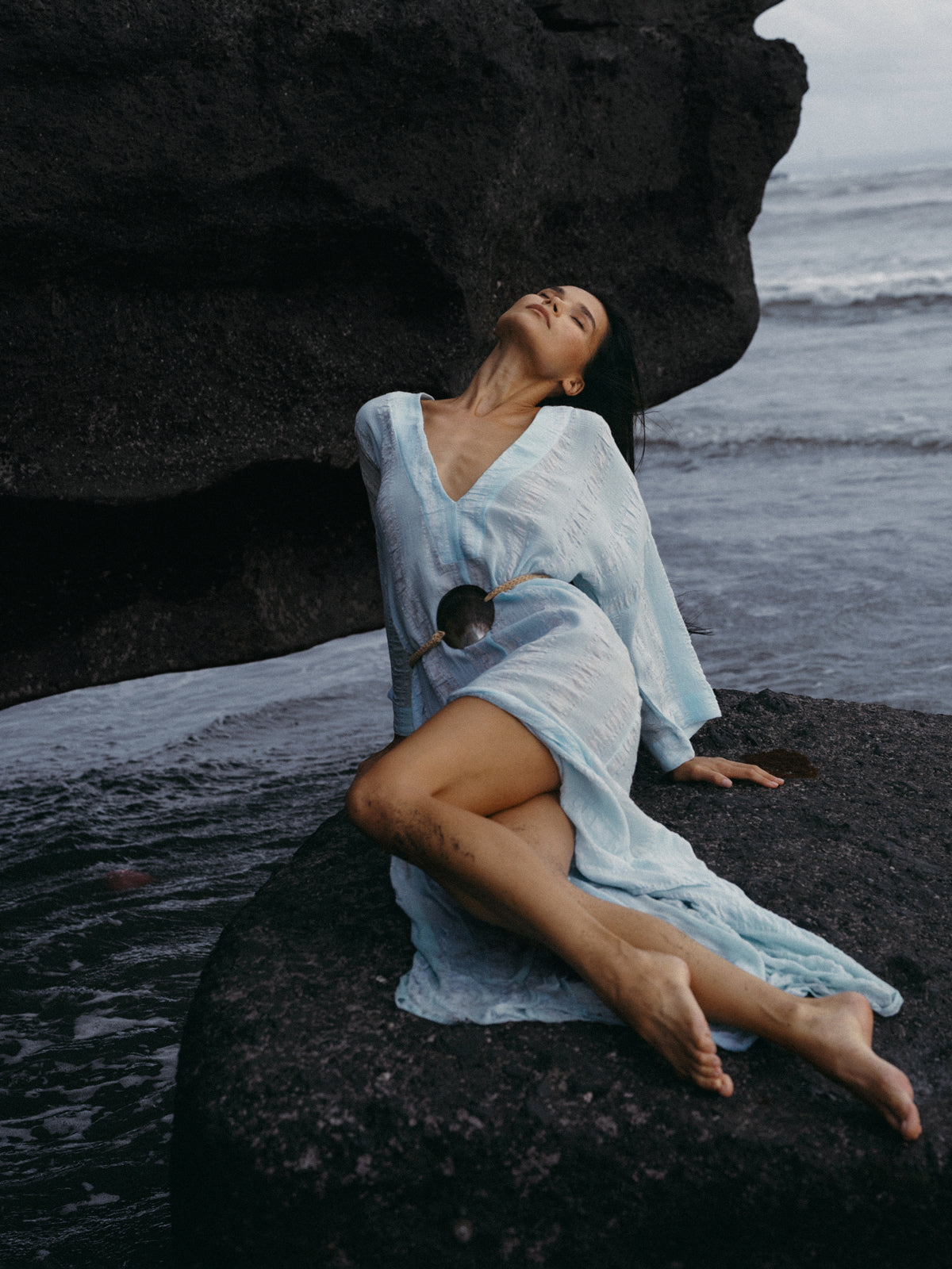 SEDEF DERİ KEMERLİ MARISSA KAFTAN