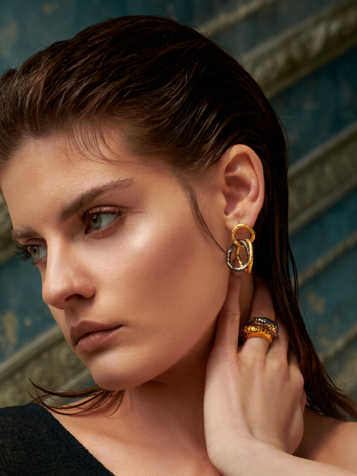 NESTA EARRING
